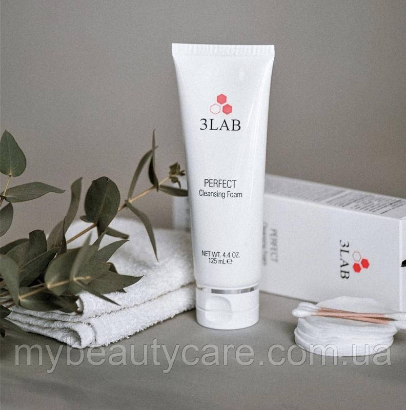 Пінка PERFECT для очищення шкіри обличчя 3LAB Perfect cleansing foam