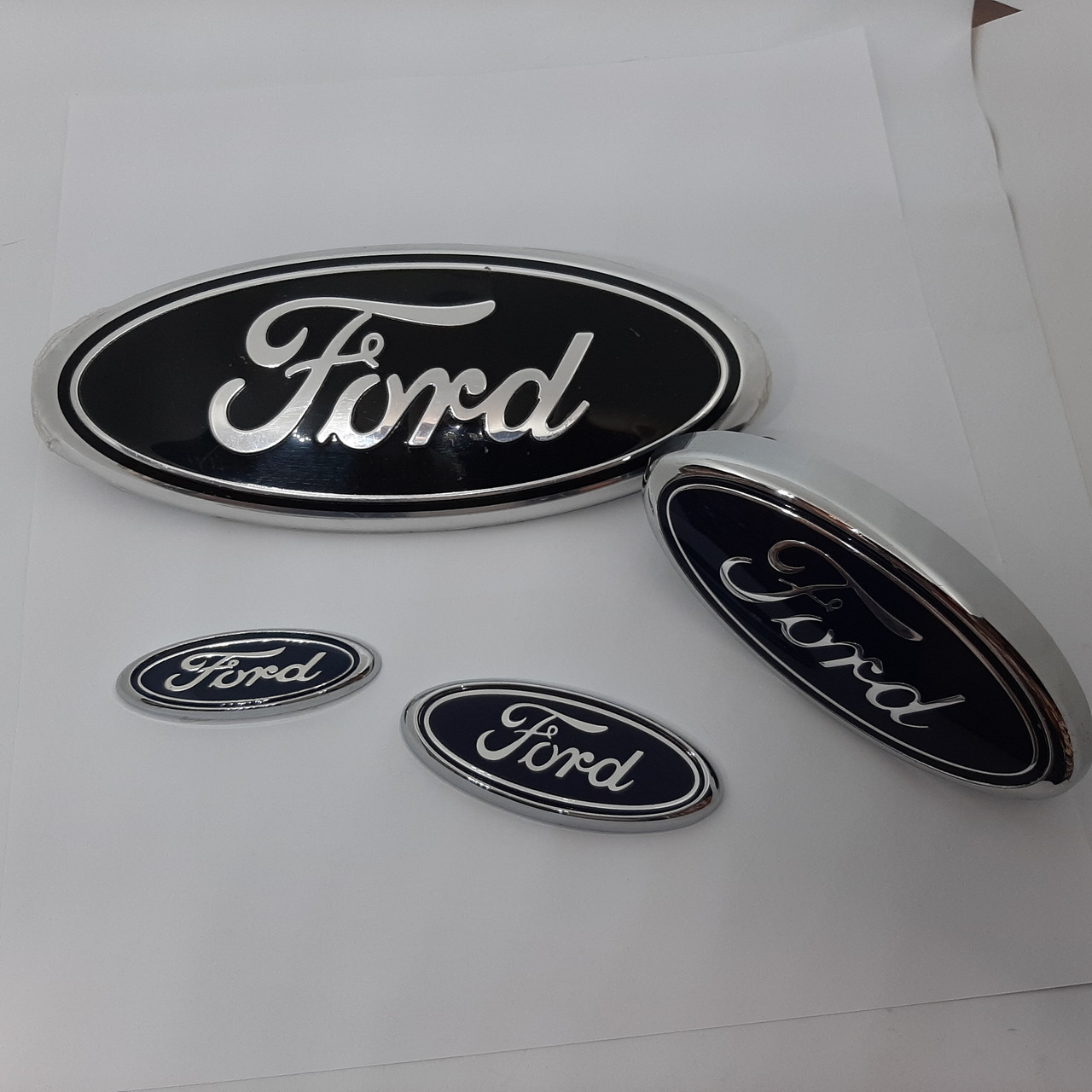 Емблема капота Ford 115мм