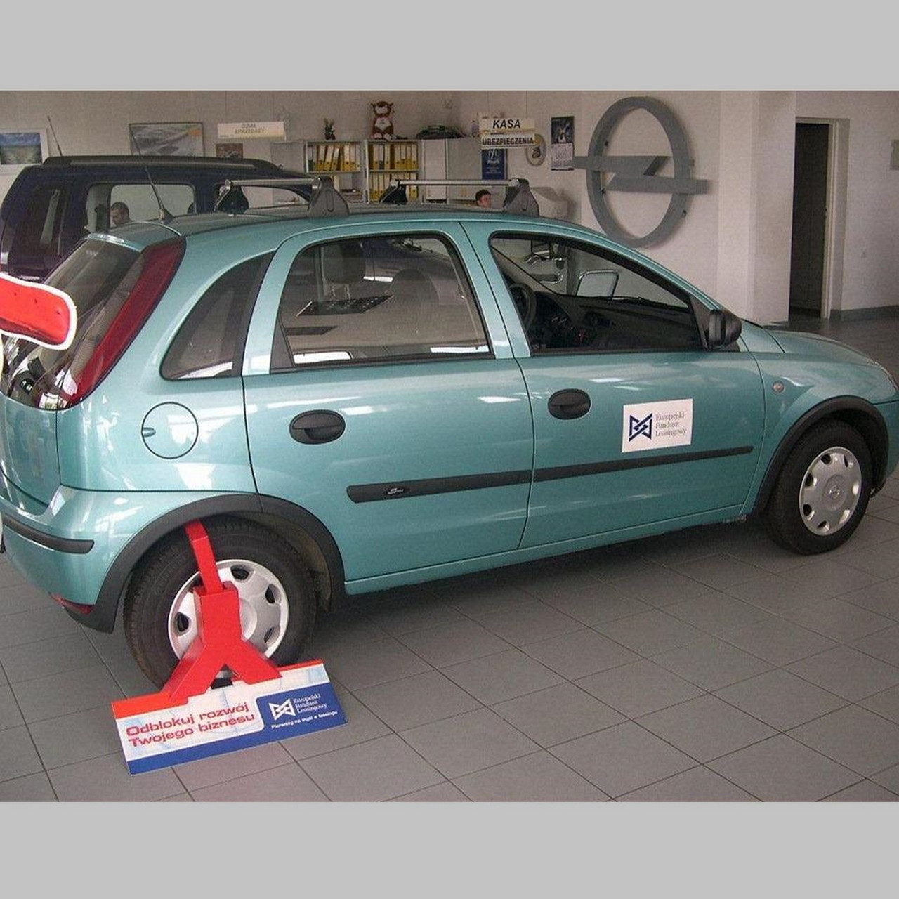 Молдинги на двері для Opel Corsa C 5 Door 2000-2009