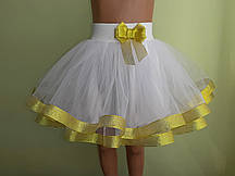 Дитяча спідничка на резинці в два шари фатину, біла з золотою стрічкою, розмір 98-104