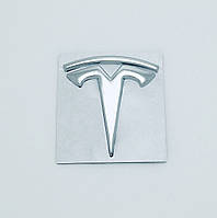 Емблема кузова Tesla
