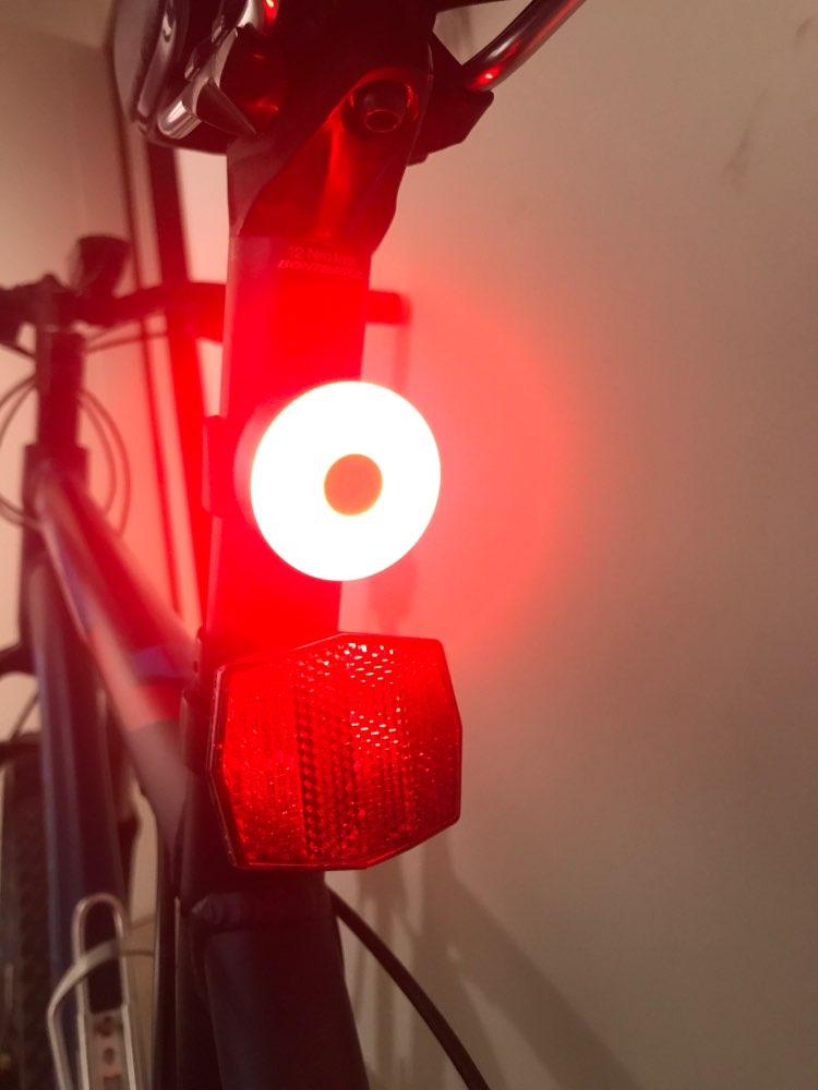 Задній ліхтар мигалка для велосипеда USB заряджання