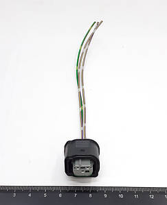 Роз'єм датчика поздовжнього прискорення Skoda 4B0972883