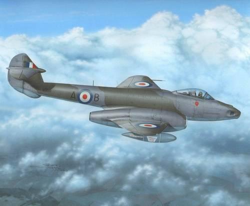 Пластикова модель 1/72 MPM 72560 британський реактивний винищувач Gloster Meteor PR Mk.10