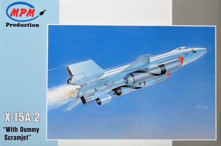 Пластикова модель 1/72 MPM 72562 Американський гіперзвуковий літак-ракетоплан X-15A-2 "with Dummy Scramjet"