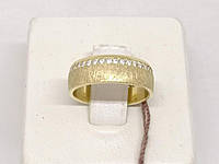 Обручальное золотое кольцо с фианитами. Артикул 10134Л 16