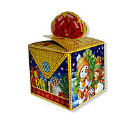 Новорічна упаковка для цукерок до 900 г Жовтий подарунок з бантом