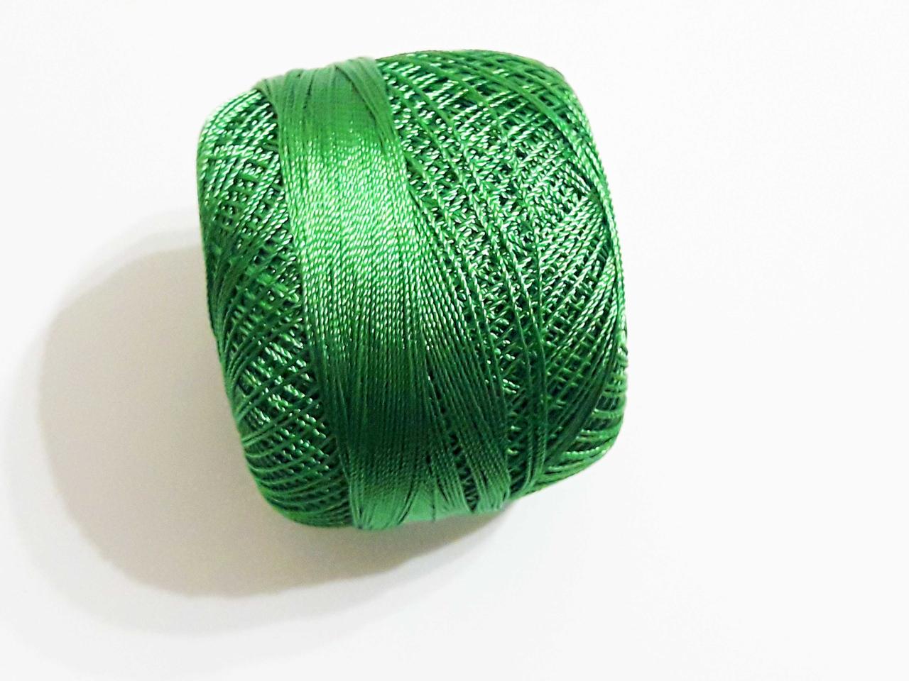 Нитки ірис поліестер (штучний шовк) для в'язання, вишикання Iris . 20 грам. Туреччина Kaplan.Зелений