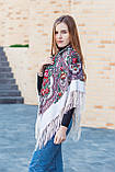 Модна жіноча велика хустка на плечі з квітами і бахромою LEONORA бежевого кольору, фото 2