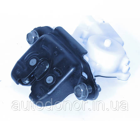 Замок дверцят (кришки, ляди) багажника Nissan Leaf ZE1 (18-) 9050-2DF30A, фото 1