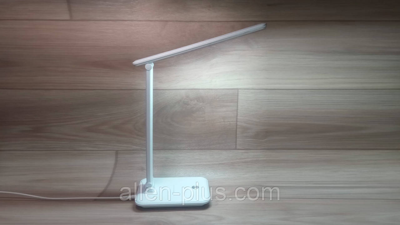 Настільна лампа світлодіодна TITANUM TLTF-009W, 185-265V, 10W, біла