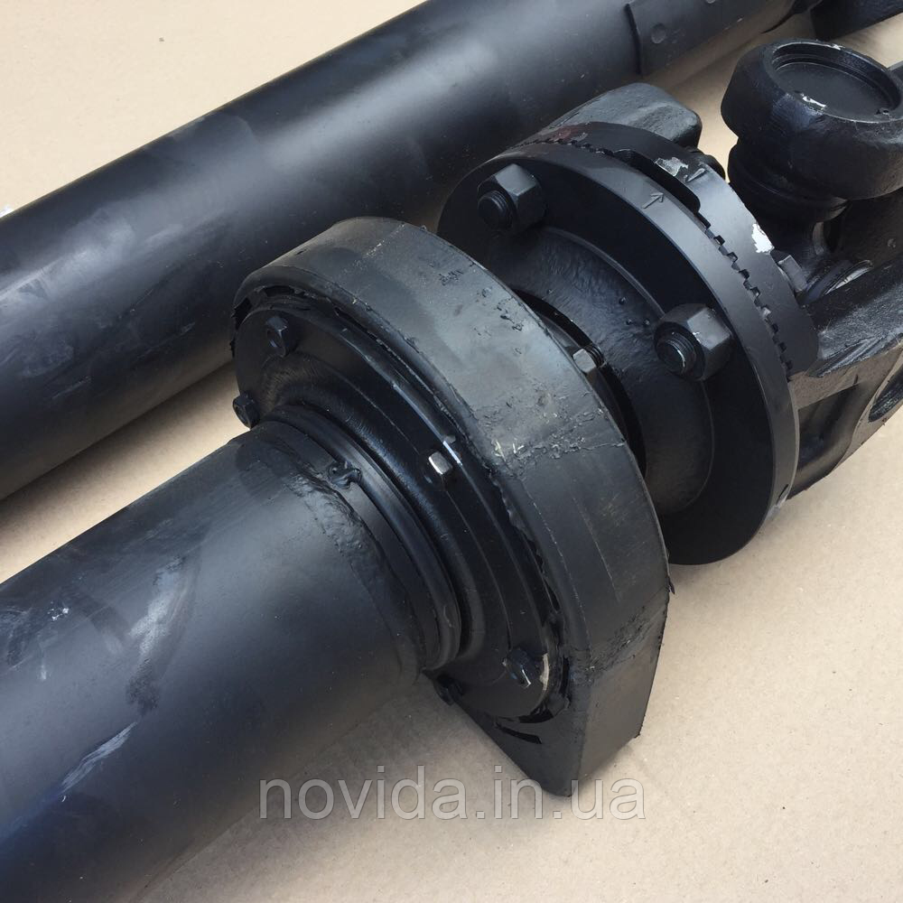 Передача карданна МАЗ Lmin = 2561мм та max хід 60мм, 4 відп. 63031-2205006