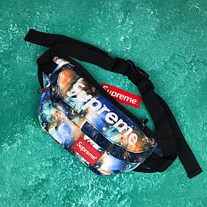 Сумка на пояс Бананка Барыжка Supreme Супрім Галактика Блакитна, фото 1
