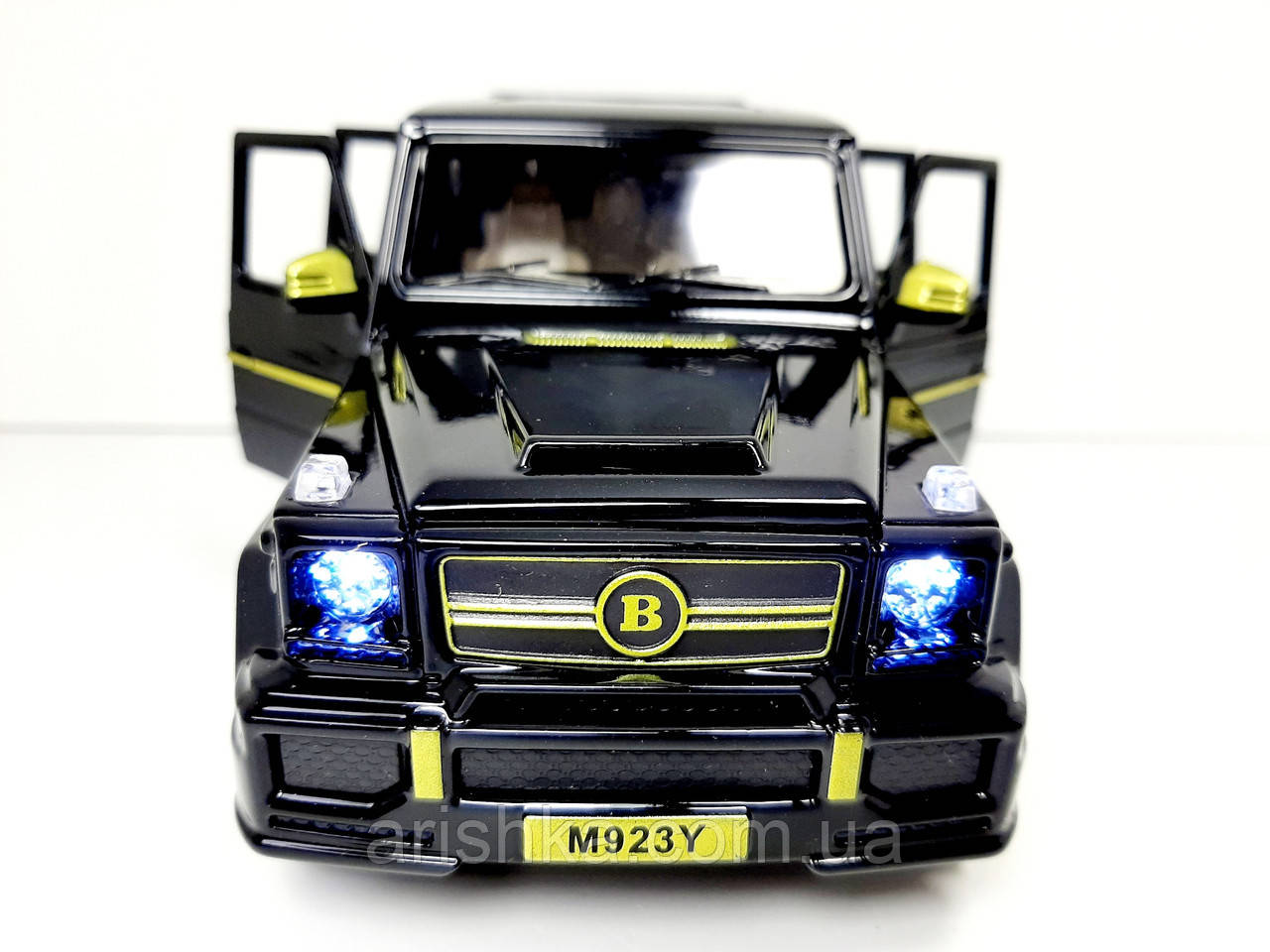 Металева машинка модель Мерседес Бенц (Mercedes-Benz)