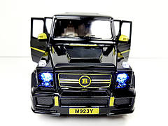 Металева машинка модель Мерседес Бенц (Mercedes-Benz)