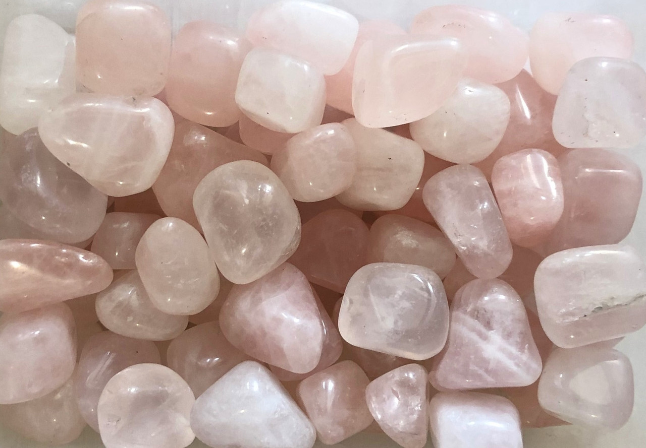 Натуральный камень (Розовый кварц) 15-25 мм (10 грамм, 2 шт). Натуральний камінь Рожевий кварц скол - фото 1 - id-p1266819389