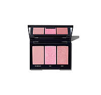 Румяна MORPHE Blushing babes оттенок Pop of pink