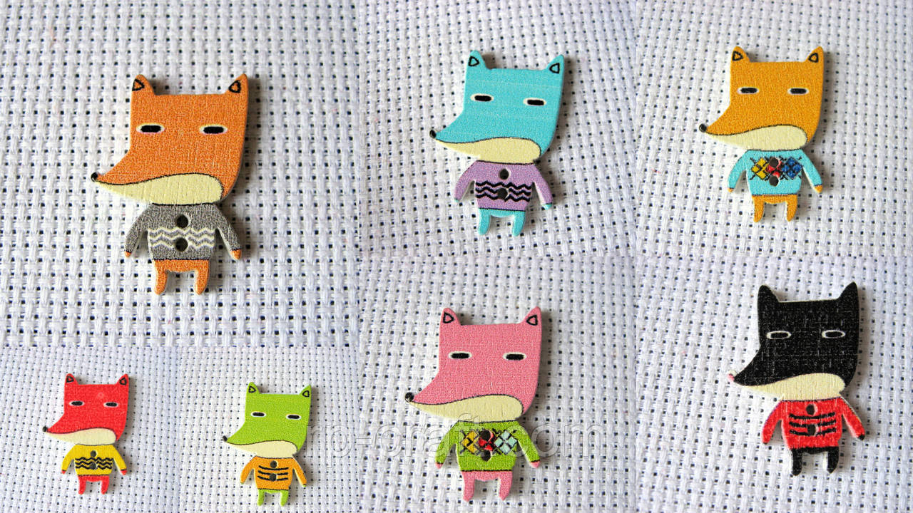 Гудзик дерев'яний декоративний. Лисиця у светрі, 20х30 мм, фото 1