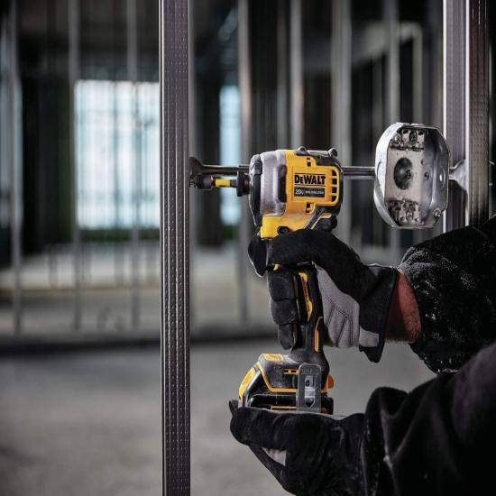 Dewalt dcf809c2 deals