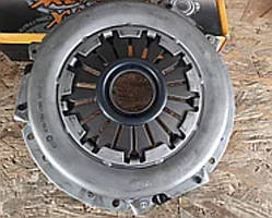 Натискний диск зчеплення 2410 газель 332 402.1601090-Л