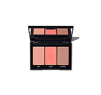 Румяна MORPHE Blushing babes оттенок Pop of peach