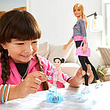 Barbie Ice Skating Coach FXP38 Лялька Барбі Тренер з фігурного катання, фото 6