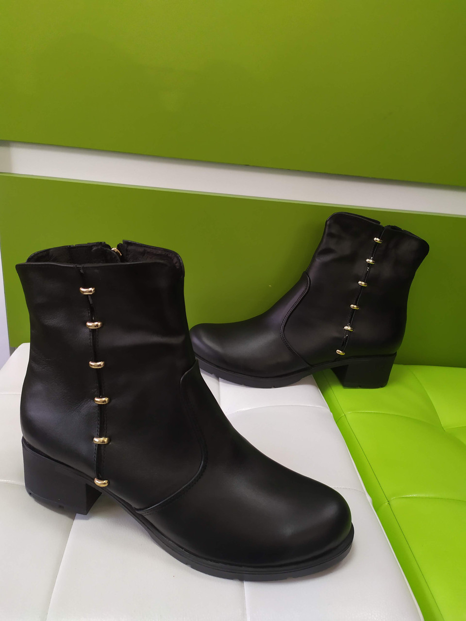 STTOPA деми. Розміри 36-41 Напівчоботи великих розмірів шкіряні. Каблук 4,5 см. 231-3641-45 Чорні, фото 1