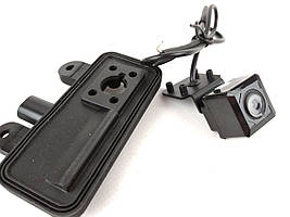 Камера заднього огляду штатна в ручку на Mercedes-Benz B-Class W245 W246 B180 B200 B220 B260 2012-2015 CCD/CVBS