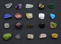 Набор натуральных обработанных камней, самоцветы, минералы, коллекция натуральных камней 20 шт, 1,2*1 см