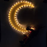 Новорічна світлодіодна декорація - Дід Мороз висить на місяці, 30 см, L 45 см, червоний, дюралайт, IP44 (350384), фото 2