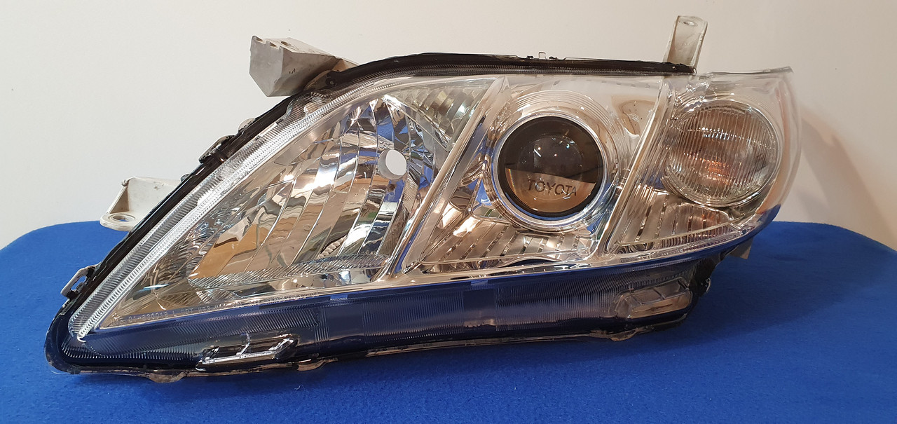 Встановлення Bi_Xenon і LED лінз Toyota Camry 40, фото 1