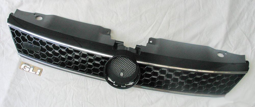 Решітка радіатора VW Jetta 6 (11-15) тюнінг GLI (хром), фото 1