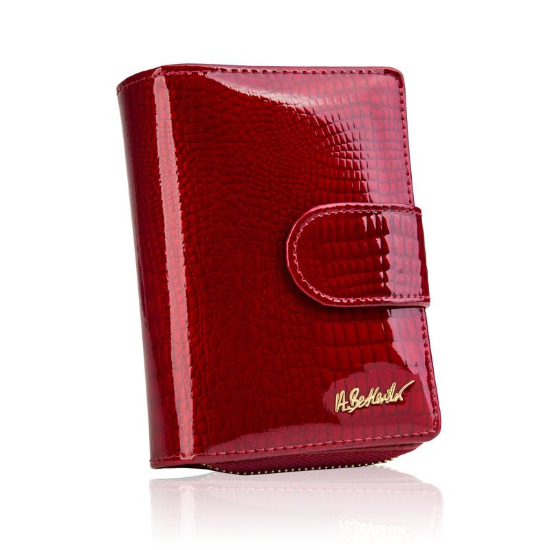 Жіночий шкіряний гаманець Betlewski з RFID 10,5 х 12,8 х 2,5 (BPD-CR-937) - червоний