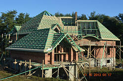 Виготовлення різних типів дахів через Чорновці та зони