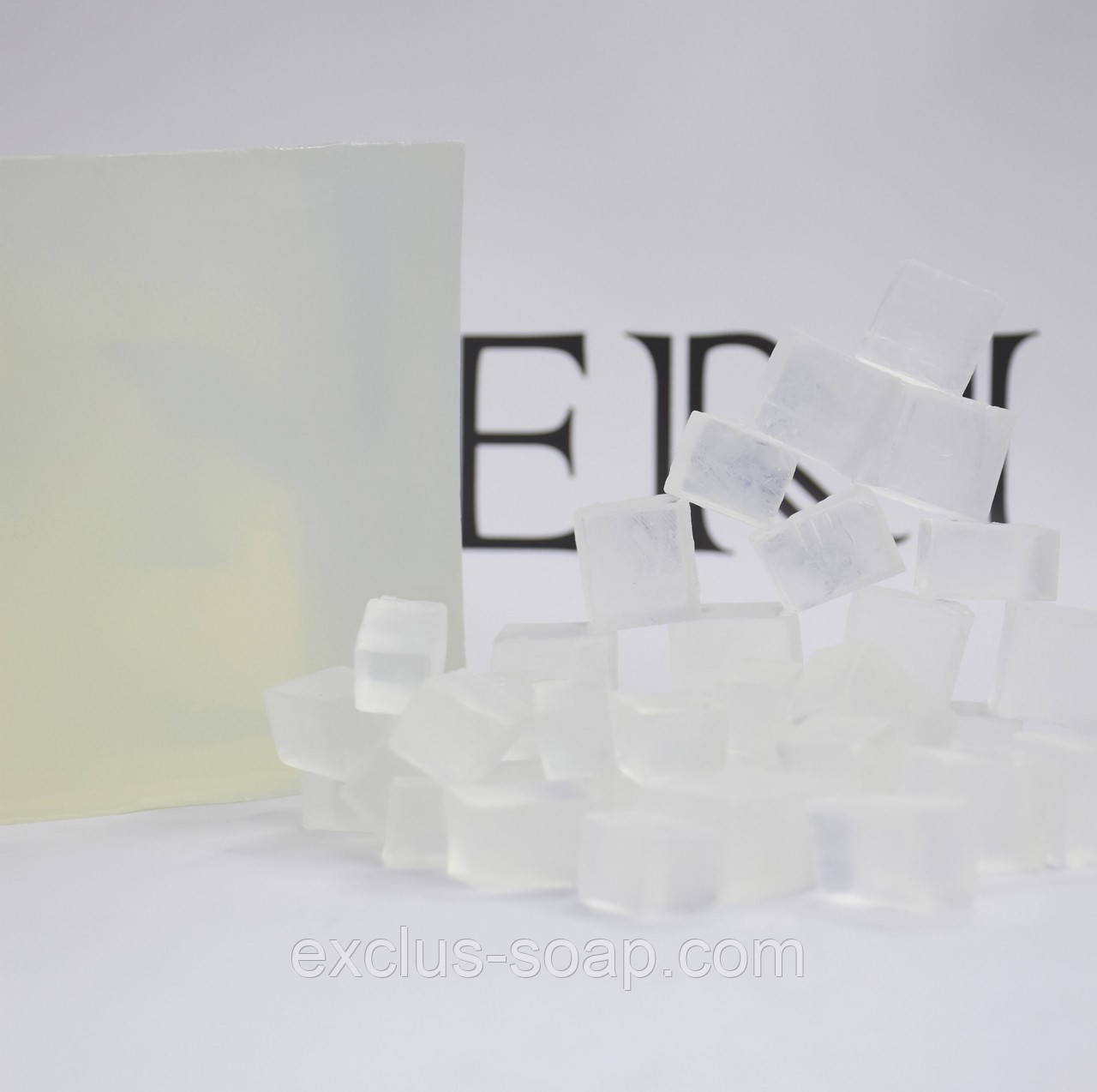 Мыльная основа Neri Glassy SC (не потеющая), Украина-1 кг - фото 1 - id-p1269147799