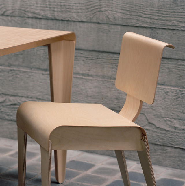 Стул из фанеры сейбы гибкой 3 мм