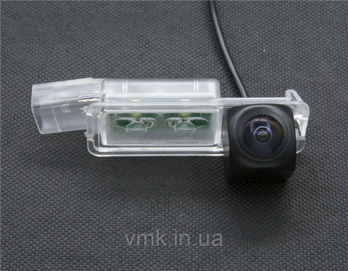 Штатна камера заднього виду Volkswagen Golf 7, Passat CC, Scirocco, Lamando AHD, фото 1