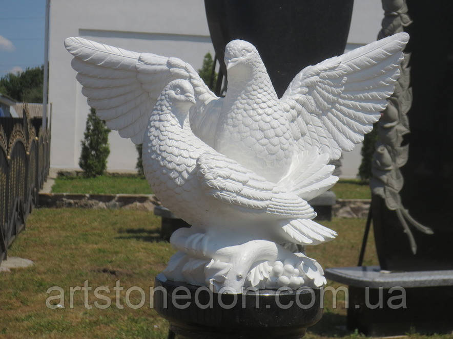 Скульптури голубів. Скульптура з полімеру Голуби 30*41 см