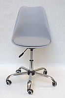 Офисное светло-серое кресло на колесиках, поворотное из цельнолитого пластика с мягким сиденьем Milan Office