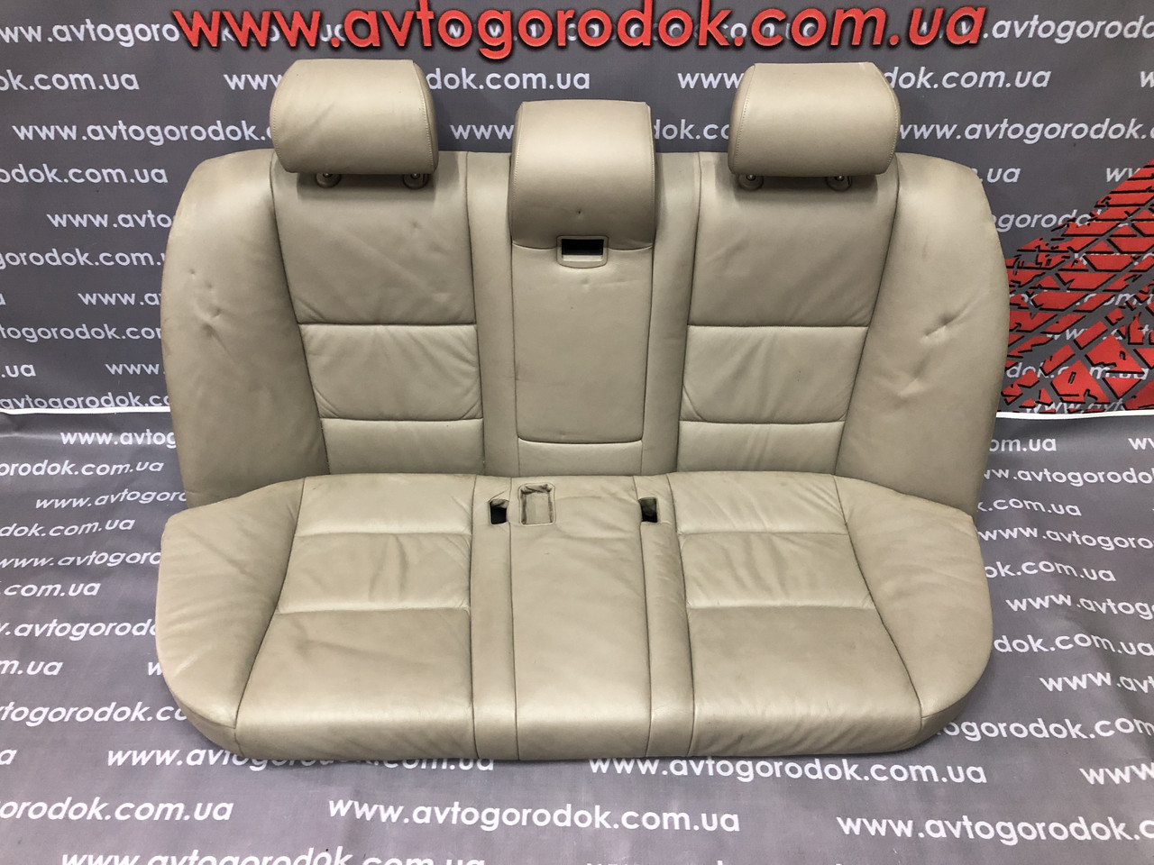 Диван задний BMW 5 E60