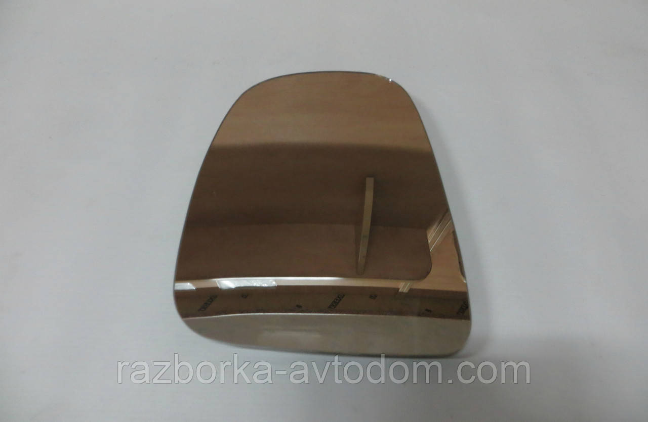 Вкладиш дзеркала лівий (основний) Ford Transit (94-00)