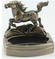 Попільничка з запальничкою Кінь №0616