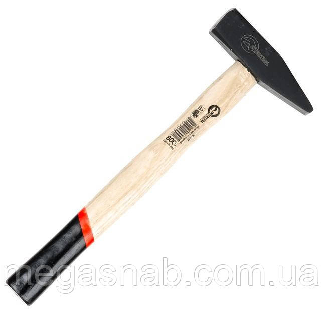Молоток слюсарний Intertool 800 г ручка ясен HT-0255, фото 1