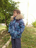 Зимний комбинезон для мальчика, натуральная опушка, синий с серым 116