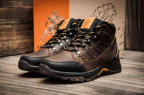 Зимові чоловічі черевики коричневого кольору з натуральної шкіри