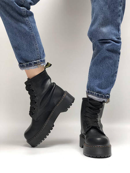 Molly dottor martens deals