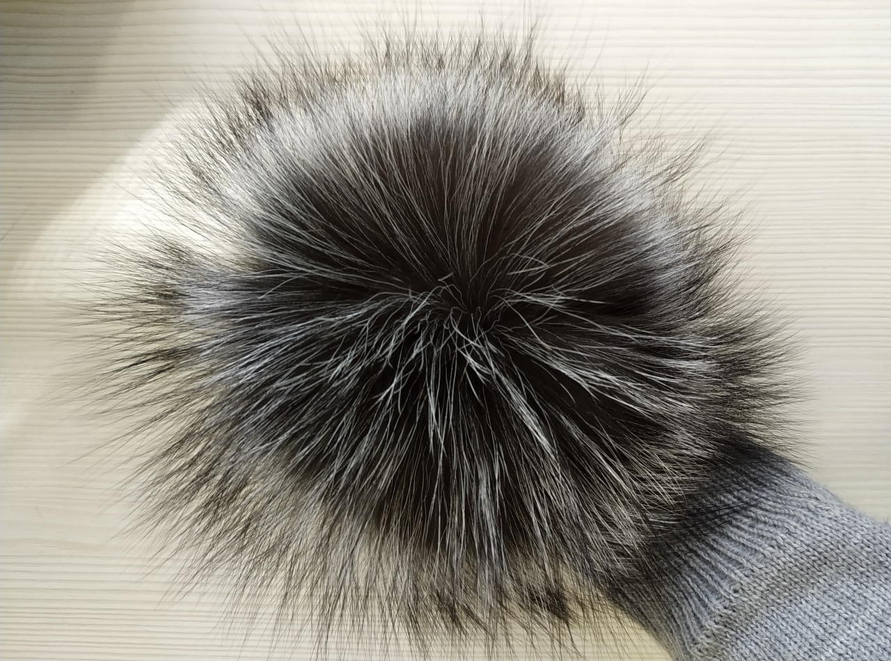 Помпон из натурального меха финской чернобурки (шкура) цвет натуральный. 25см - фото 4 - id-p1270781409