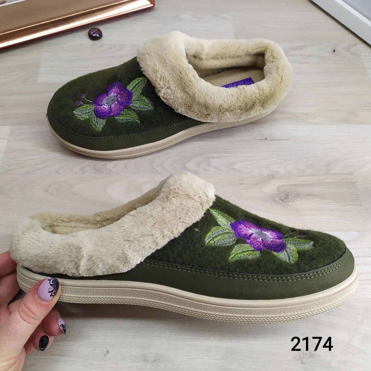 Стильні жіночі домашні капці, Dago Style, без задника зелені