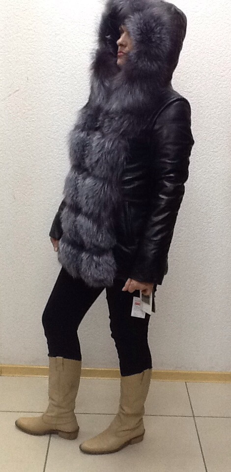 Кожаная женская куртка черная натуральная с капюшоном съемные рукава с мехом лисы - фото 5 - id-p178495279