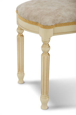 Банкетка в передпокій прямокутна з різьбленими ніжками Сицилія Мікс меблі, колір слонова кістка + патина, фото 2